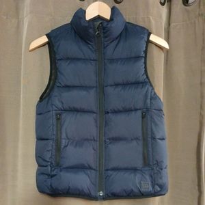Gap kids Blue Puffer Vest size Medium